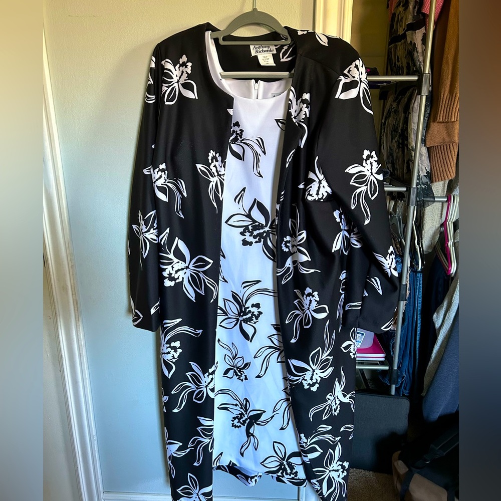 Two piece set